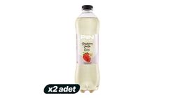2x Pin Strawberry & Vanilla Flavored White Tea Beverage 1 L Bundle