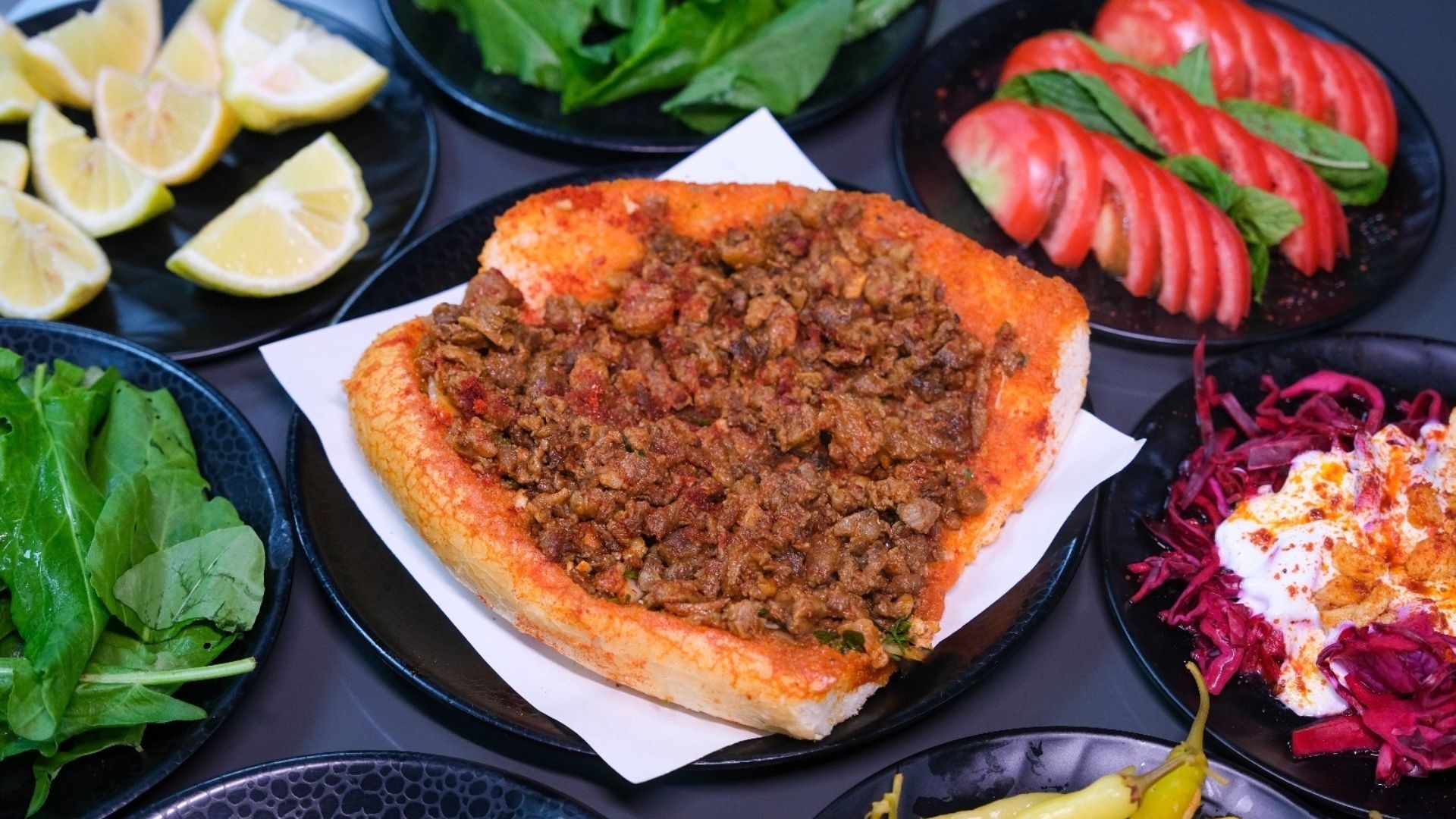 Bir Tek 33 Tantuni & Döner vendor logo