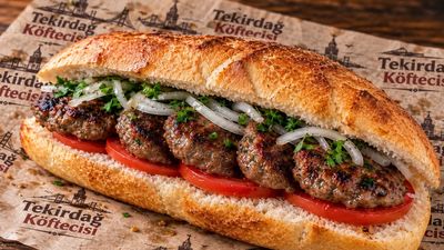 Teki̇rdağ Köfteci̇si̇