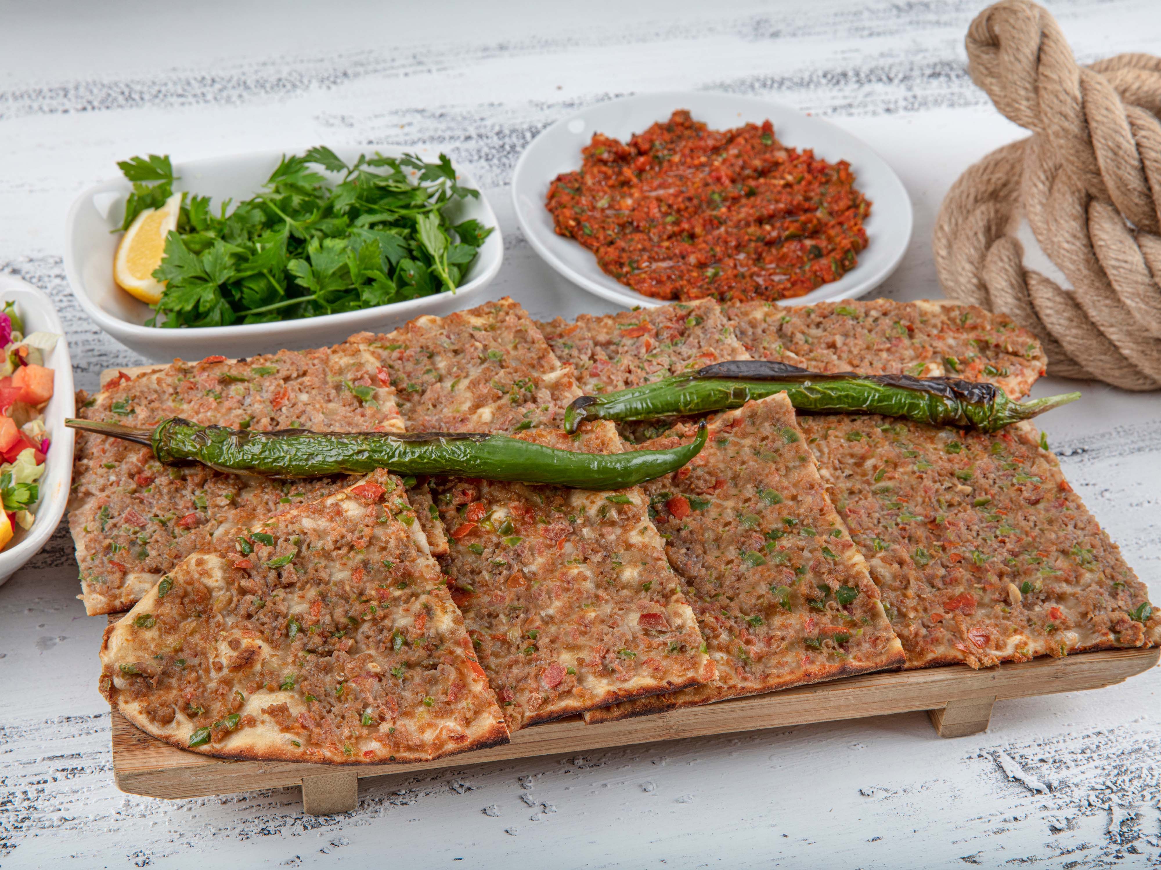 Ovalı Etli Ekmek vendor logo