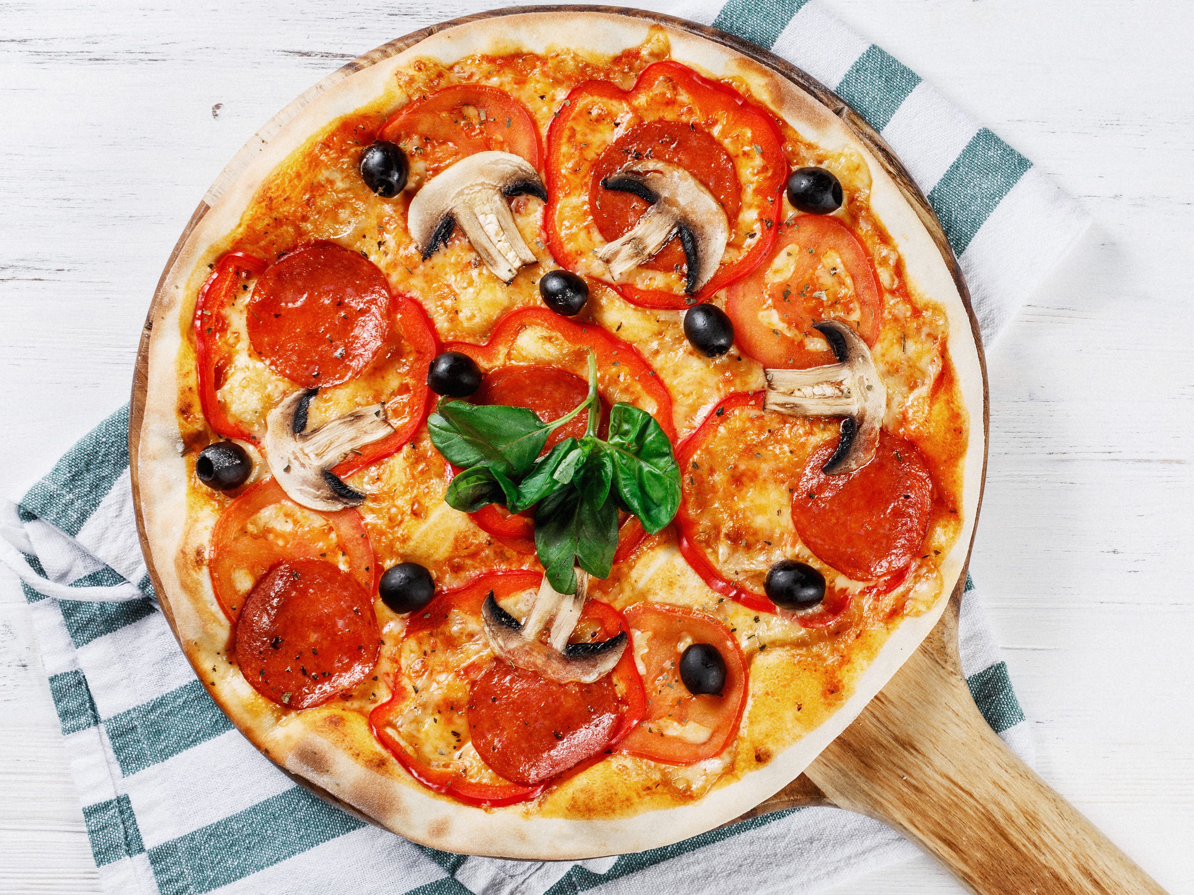 Lunch Pizza vendor logo