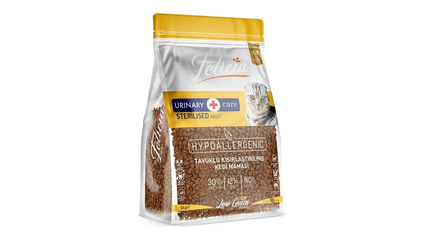 Felicia Low Grain 1 kg Chicken Sterilized Cat Food
