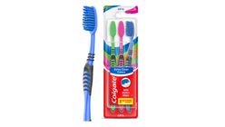 Colgate Extra Clean Colors Medium Toothbrush 2+1