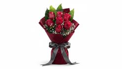 Kırmızı Gül Buketi 25 cm