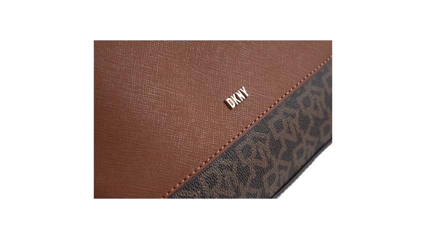 DKNY Kadın Omuz Çantası