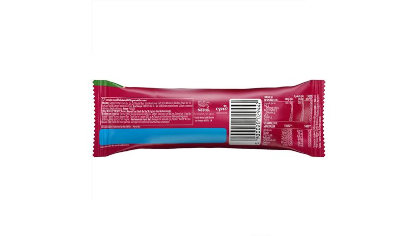 Nestlé Nesfit Red Fruit Whole Grain Bar 23.5 g