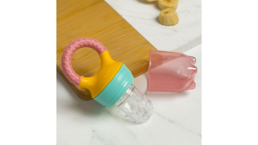 Wee Baby Fruit Strainer - Pink