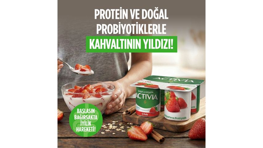 Activia Probiotic Strawberry Yogurt 4 x 100 g